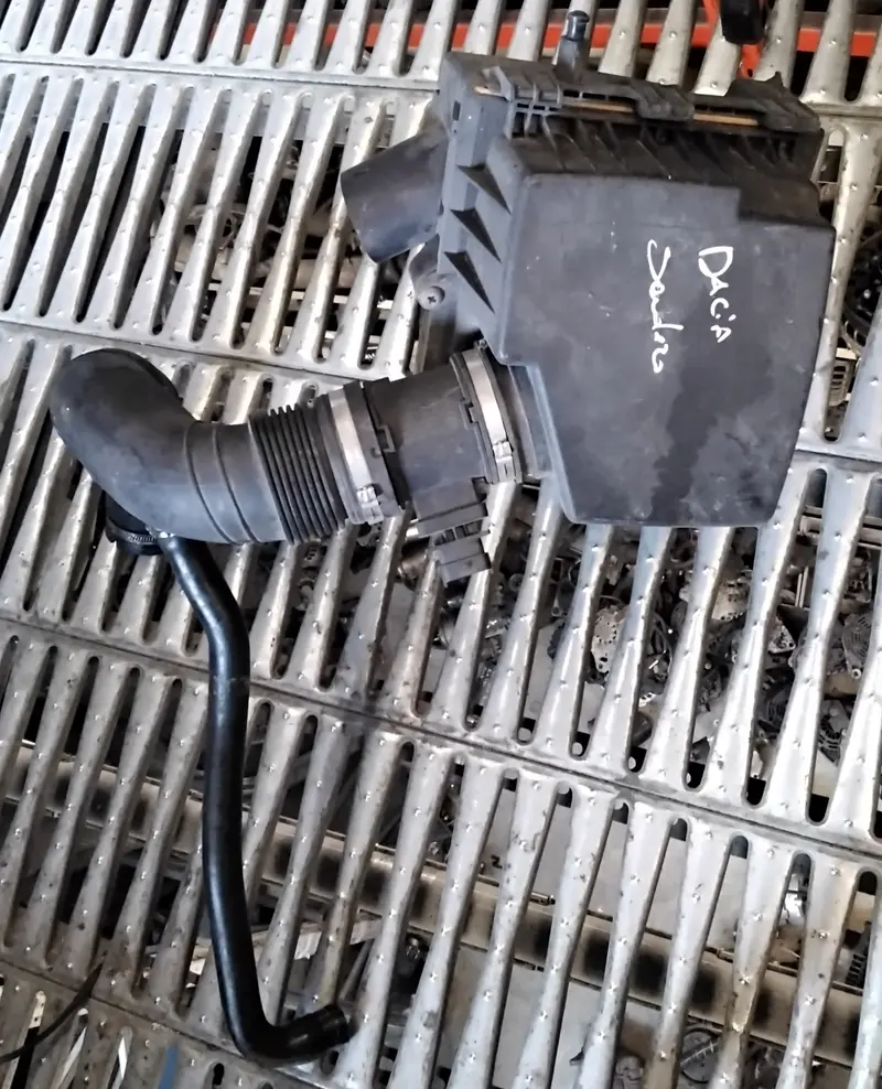 Scatola filtro aria dacia sandero codice 55350048