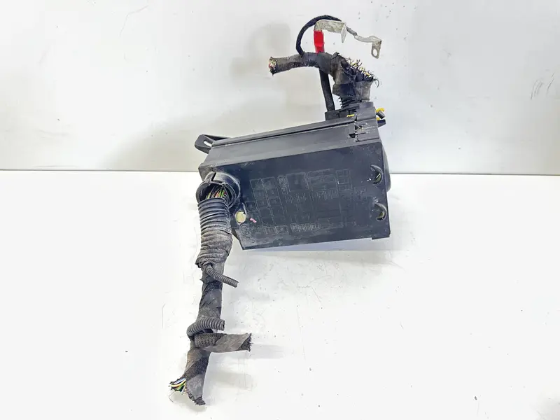 Scatola porta fusibili FIAT 500 X Serie (15>) 52027004 Diesel 1.6
