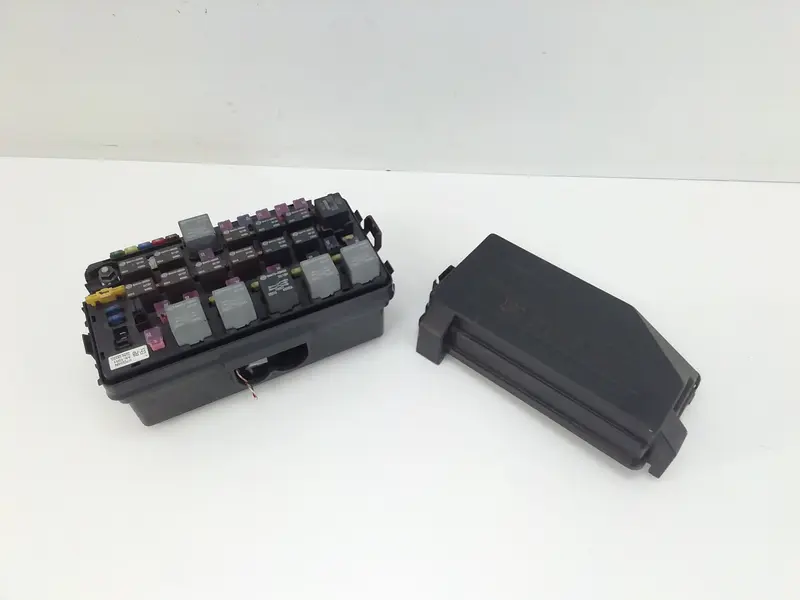 Scatola porta fusibili SSANGYONG Kyron 2° Serie Diesel 2000 (07>11)