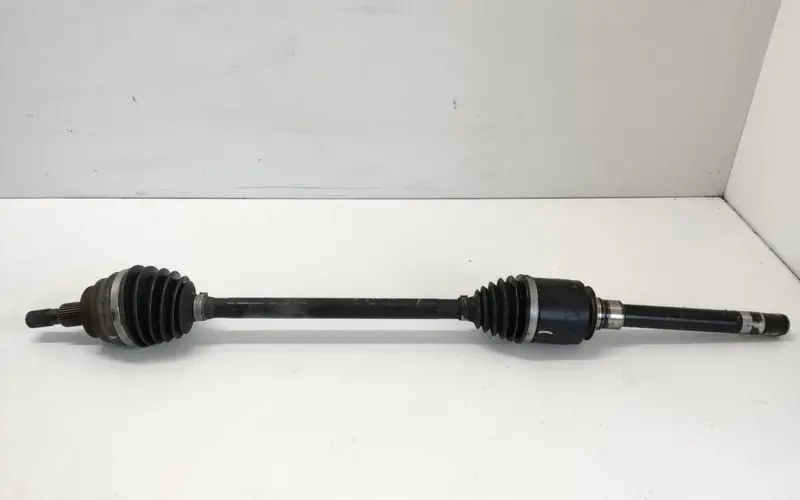 Semiasse anteriore destro MERCEDES ML W164 3° Serie A1643301901 A1643301901 Diesel 3.0 (05>11)