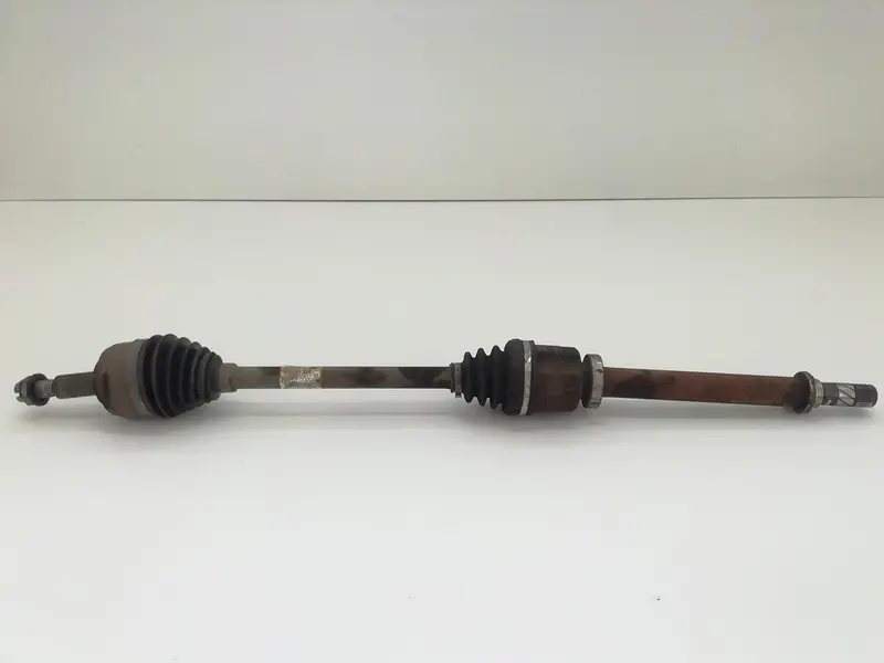 Semiasse anteriore destro RENAULT Megane III Grand Tour (08>15) 8200725502 Diesel 1500 (08>15)