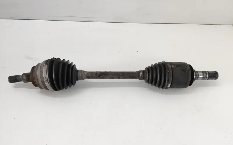 Semiasse Anteriore Sinistro MERCEDES ML W164 3° Serie A1643302001 A1643302001 Diesel 3.0 (05>11)