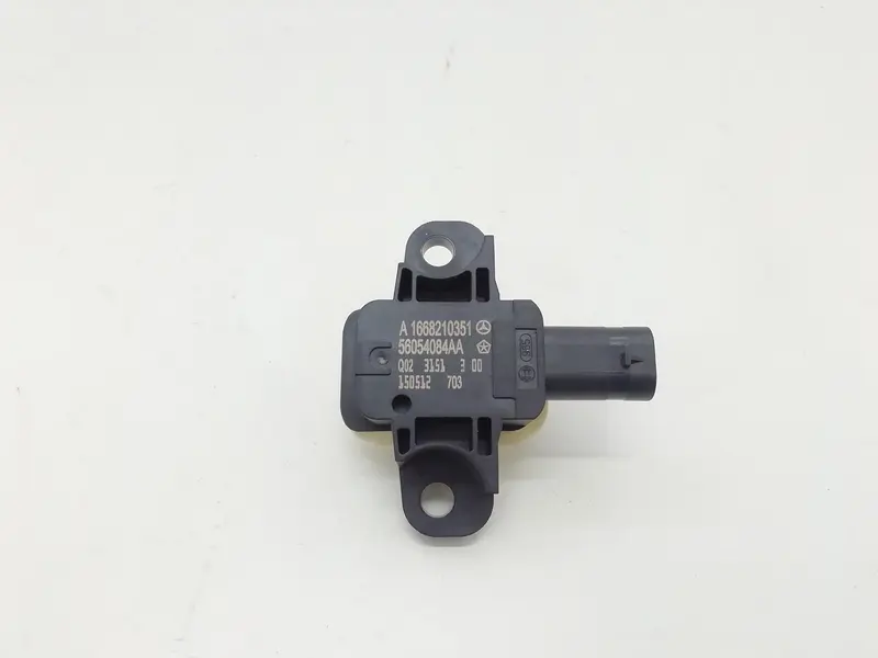 Sensore Airbag MERCEDES CLA Serie (13>) A1668210351 Diesel 2200