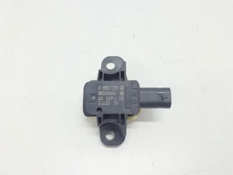 Sensore Airbag MERCEDES Classe A Serie (W176) (12>18) A1668210351 Diesel 2000 (12>18)