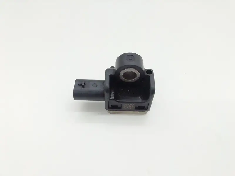 Sensore Airbag MERCEDES GLA Serie A1668210151 Benzina