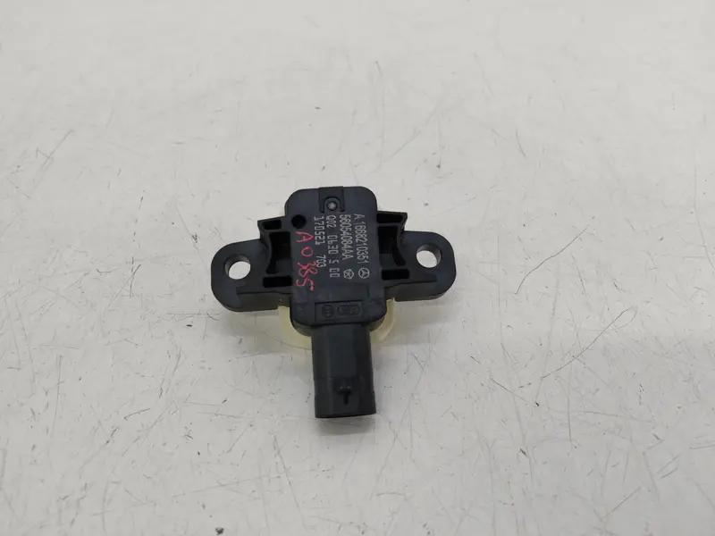 Sensore Airbag MERCEDES GLE Coupe (W292) (15>) A1668210351 Diesel 3000
