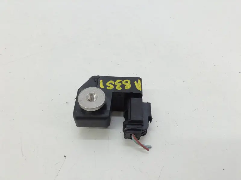 Sensore Airbag RENAULT Scenic Serie (03>09) 8200682396AH Diesel 1500 (03>09)
