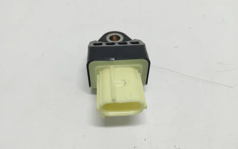 Sensore Airbag TOYOTA Rav4 4° Serie 8983142010 8983133020 Diesel 2.2 (05>09)
