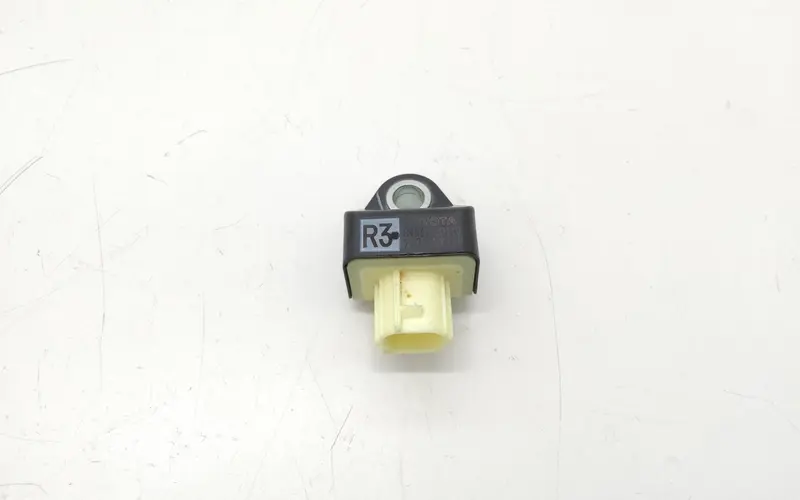 Sensore Airbag TOYOTA Yaris Serie (20>) 89831-0D010 Benzina 1.5