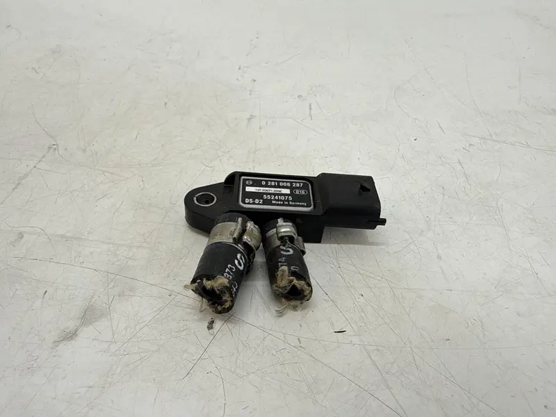 Sensore di Temperatura Gas Scarico ALFA ROMEO Stelvio Serie (949_) (16>) 0281006287 Benzina