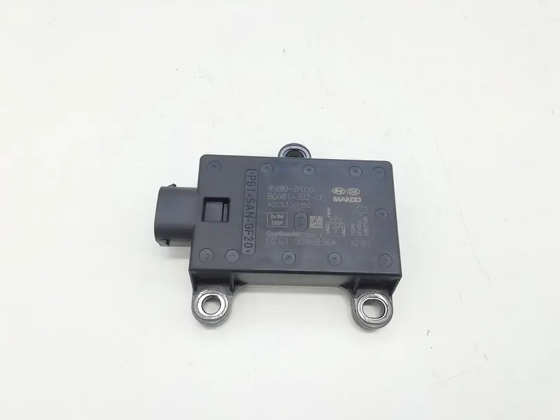 Sensore imbardata KIA Sorento 3° Serie 95690-2P000 Diesel 2200