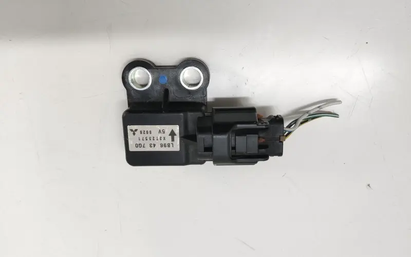 Sensore imbardata MAZDA BT-50 Serie (2006-) X2T23571 Diesel 2.5