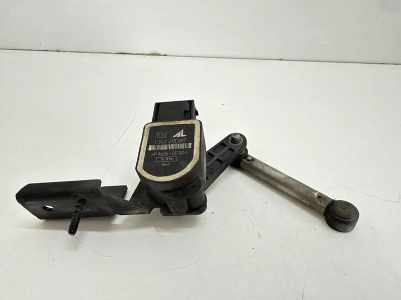 Sensore regolazione altezza faro AUDI A4 Allroad Serie B9 (8WH) (16>20) 1307213007 Diesel 2.0 (16>20)