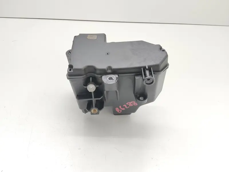 Serbatoio depressione MERCEDES Classe S W222 6° Serie A6560700068 Diesel 2.9