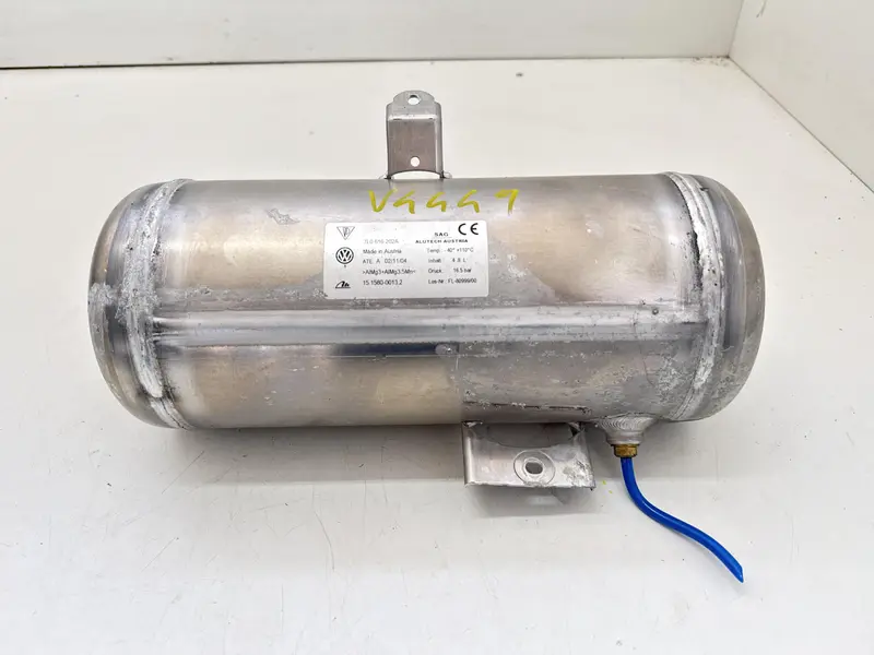 Serbatoio Sospensioni Pneumatiche Airmatic PORSCHE Cayenne 1° Serie 7L0616202A Benzina 3.2 (02>07)