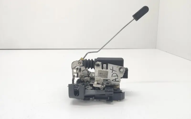 Serratura Anteriore Destra DACIA Duster 1° Serie 8200735224 8200735224 Diesel 1.5 (10>17)