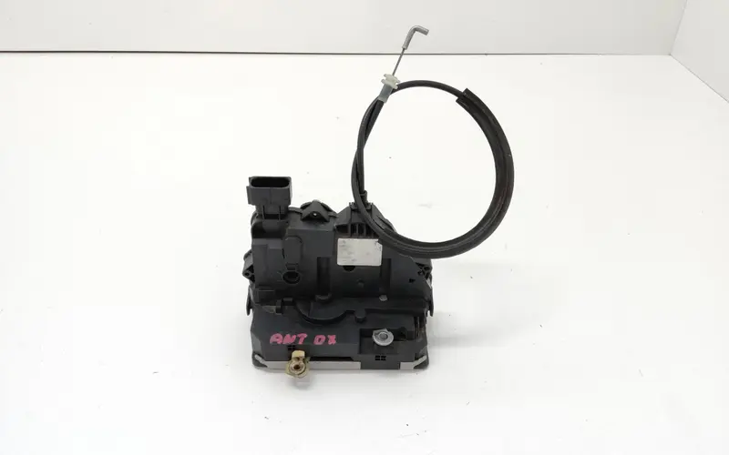 Serratura Anteriore Destra FIAT Grande Punto 1° Serie 55701964 Diesel 1.3 (05>08)