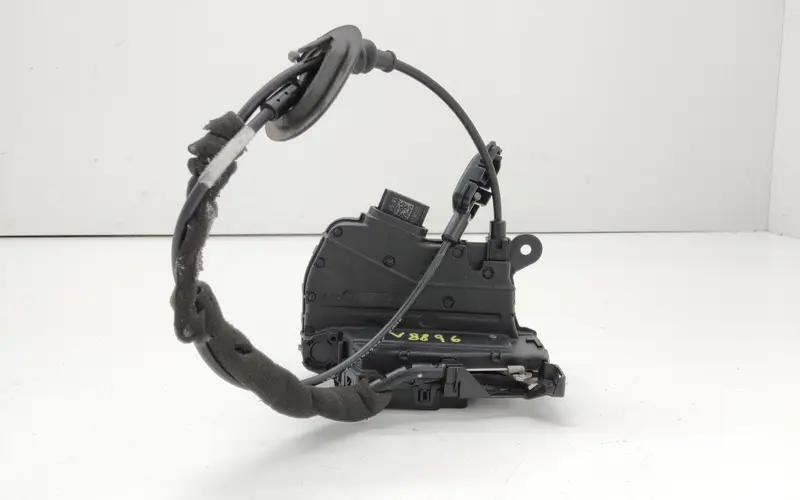 Serratura Anteriore Destra RENAULT Clio IV Sporter (13>18) 805024563R Benzina (13>18)