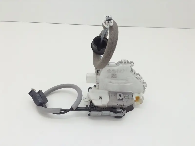 Serratura Anteriore Sinistra AUDI A3 Serie (8V) 8X1837015C Diesel 1600 (12>18)