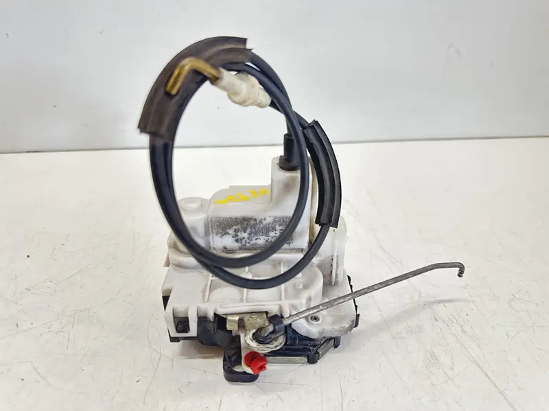 Serratura Anteriore Sinistra FIAT 500 Serie (07>14) 52041738 52041738 Benzina (07>14)