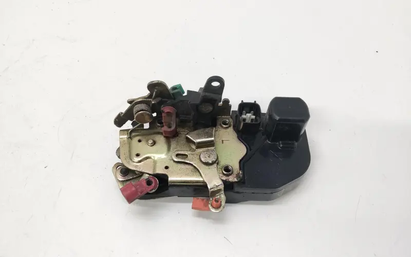 Serratura Anteriore Sinistra JEEP Grand Cherokee 2° Serie K68266961AA Diesel 2.7 (99>04)