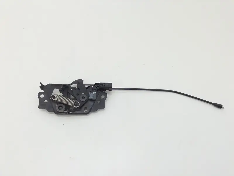 Serratura cofano anteriore FORD Focus Berlina 3° Serie BM5A16700BG Diesel 2000 (04>08)