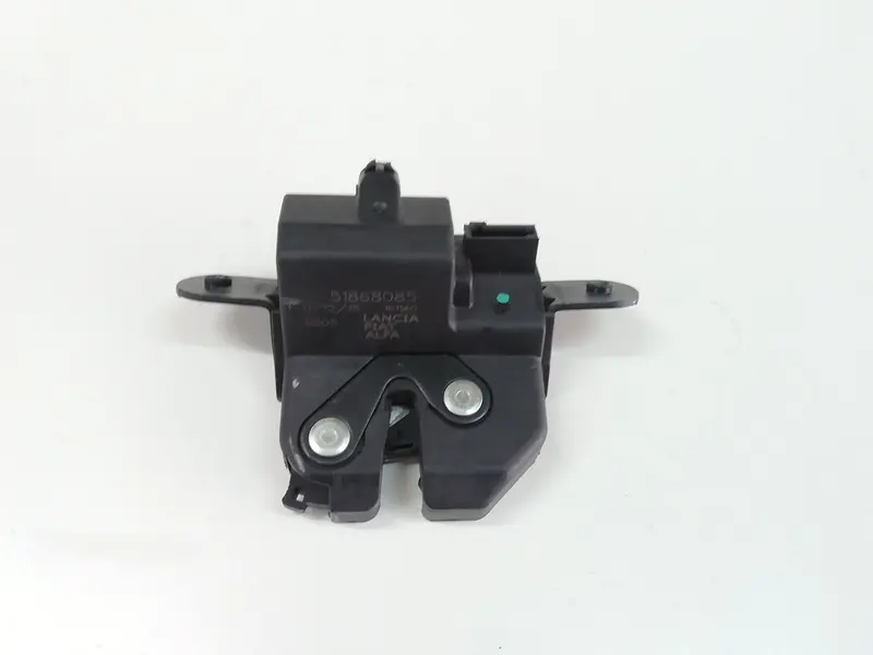 Serratura Cofano Posteriore FIAT  Tipo berlina 5p 51868085 Diesel 1600 (15>20)