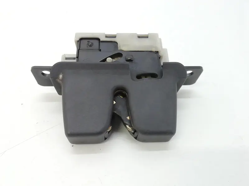 Serratura Cofano Posteriore RENAULT Megane ll Serie (02>06) 8200076240 Diesel 1500 (02>06)