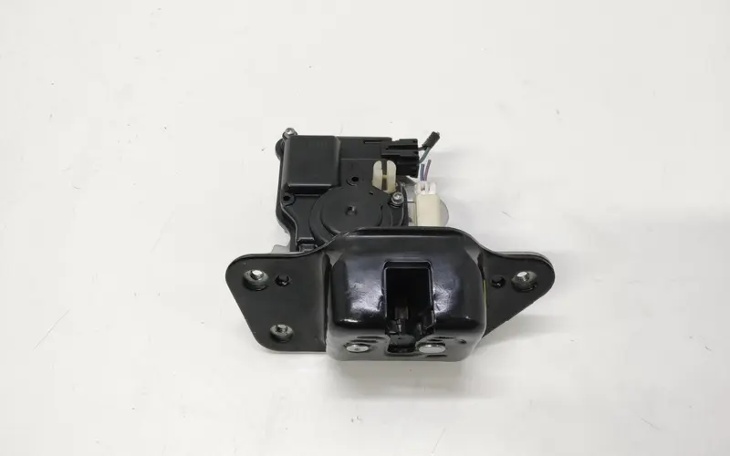 Serratura portellone posteriore FIAT Freemont 1° Serie K04589243AH K04589243AH Diesel 2.0