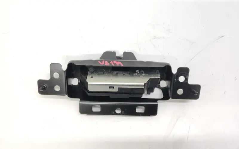 Serratura portellone posteriore PEUGEOT 208 Serie (12>19) 8719F8 9151487499 Benzina 1.2 (12>19)
