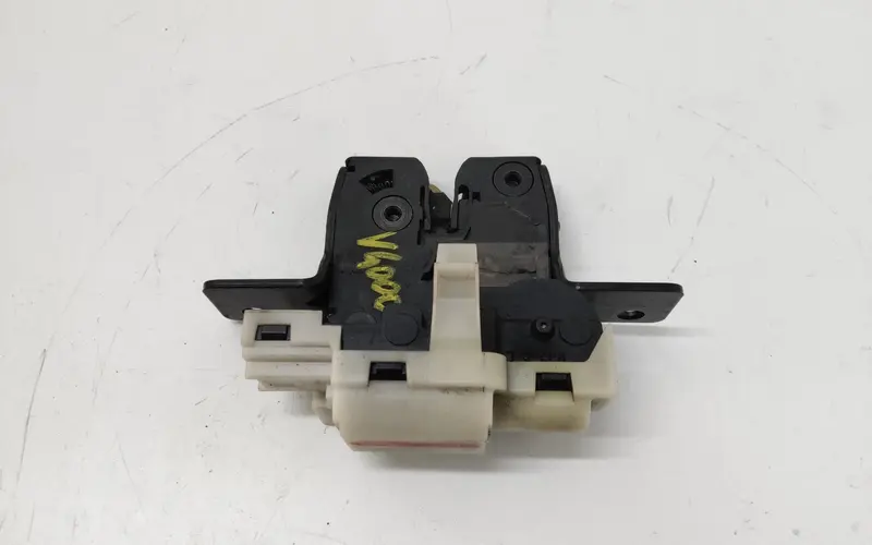 Serratura portellone posteriore RENAULT Modus 1° Serie 8200947699 8200076240E Diesel 1.5 (04>06)