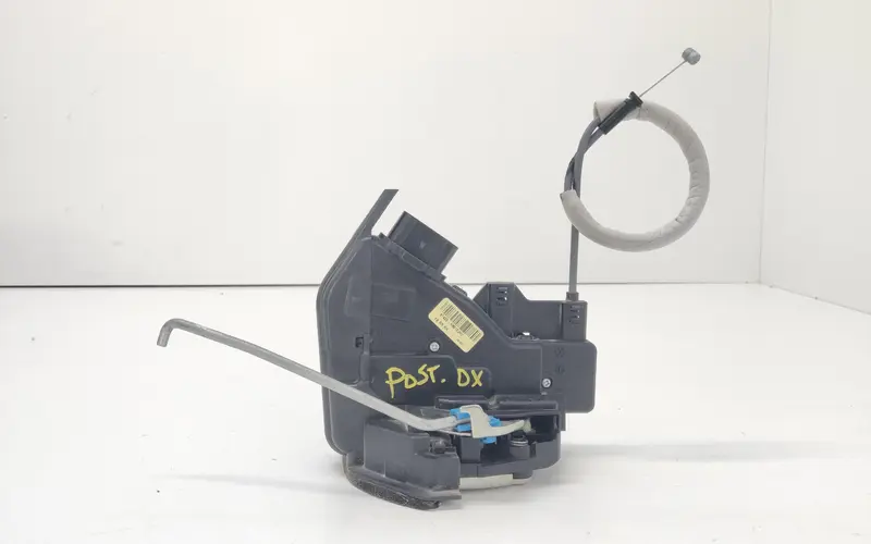 Serratura Posteriore destra KIA Rio Serie (17>) 81420H8010 81420H8010 Bifuel/Gas 1.2