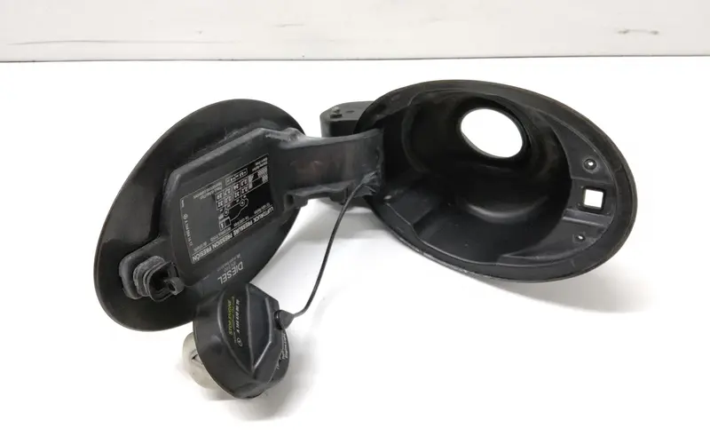 Sportellino Carburante MERCEDES ML W164 3° Serie A1646300767 A1645841687 Diesel 3.0 (05>11)