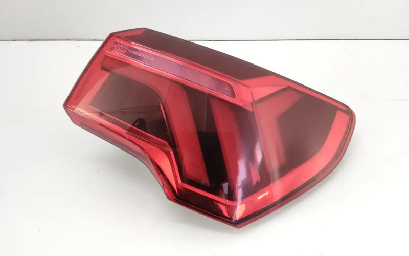 Stop fanale posteriore Destro AUDI Q3 Sportback Serie (F3N) (19>) 83A945092 Benzina