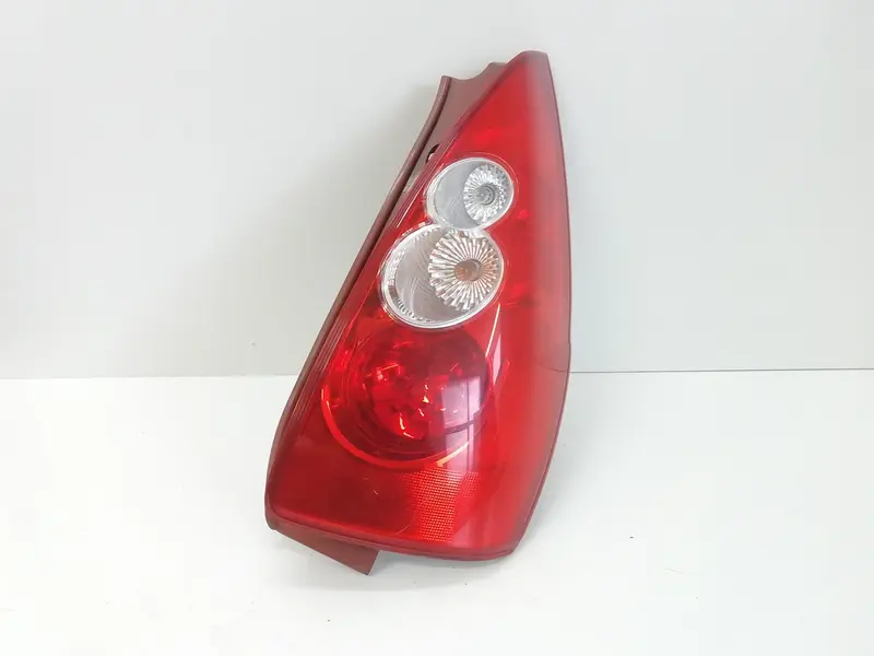 Stop fanale posteriore Destro Passeggero MAZDA 5 Berlina C23551150 Diesel 2000