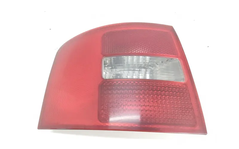 Stop fanale Posteriore Sinistro AUDI A6 Allroad (00>06) 4B9945095D3FZ 4B9945095 Diesel 2.5 (00>06)