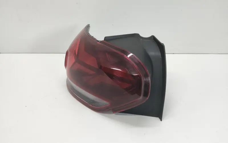 Stop fanale Posteriore Sinistro DACIA Sandero Stepway Serie (21>) 265550529R Benzina