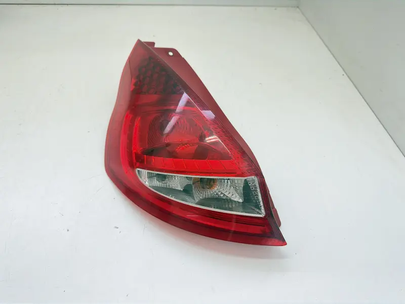 Stop fanale Posteriore Sinistro FORD Fiesta 6° Serie 1709553 8A6113405 Diesel 1.4 (08>17)