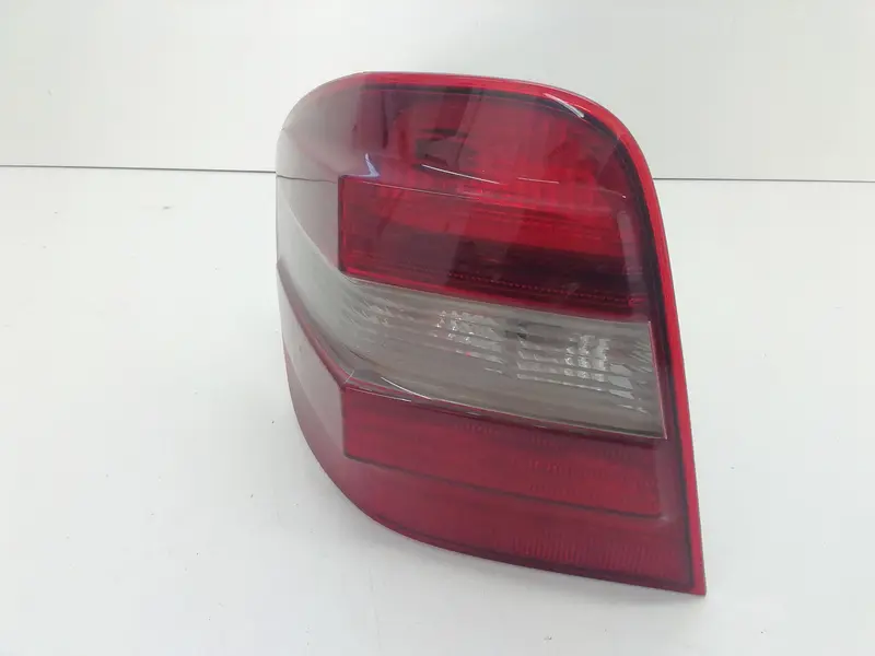 Stop fanale Posteriore sinistro lato Guida MERCEDES Classe M 2° Serie Diesel 3000 (05>11)