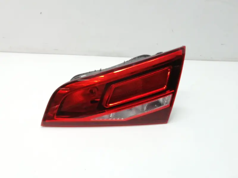 Stop Posteriore Destro Integrato nel Portello AUDI A3 Serie (8V) 8V4945076 Benzina (12>18)