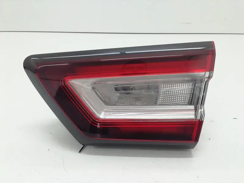 Stop Posteriore Destro Integrato nel Portello RENAULT CLIO Serie V (19>) Diesel 1500
