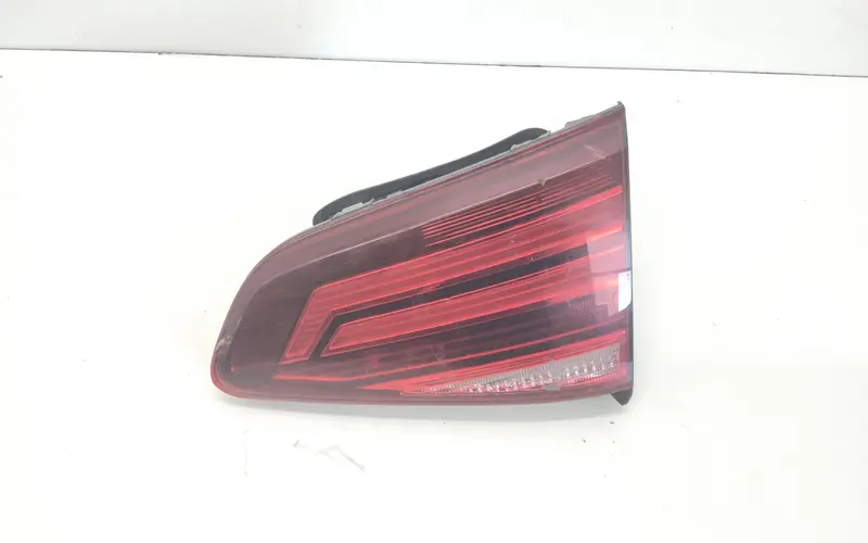 Stop Posteriore Destro Integrato nel Portello VOLKSWAGEN Golf 7 Berlina (12>) L90124375 Benzina