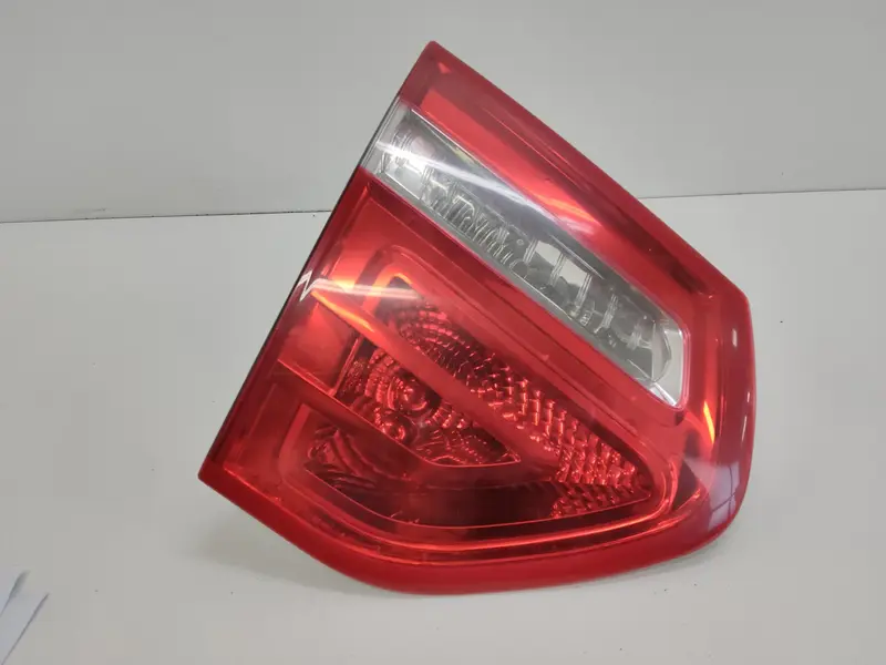 Stop Posteriore Sinistro Integrato nel Portello CITROEN C4 Picasso (06>13) Mk1 9653547777 Diesel 1600 (06>13)