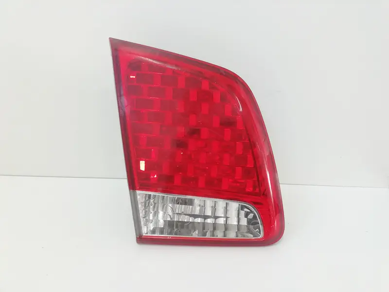 Stop Posteriore Sinistro Integrato nel Portello KIA Sorento 3° Serie Diesel 2200