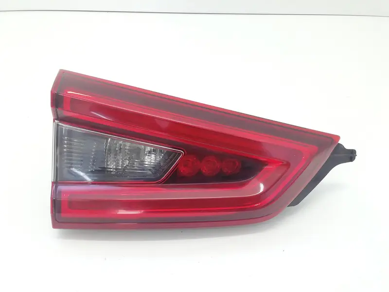 Stop Posteriore Sinistro Integrato nel Portello NISSAN Qashqai Serie Diesel