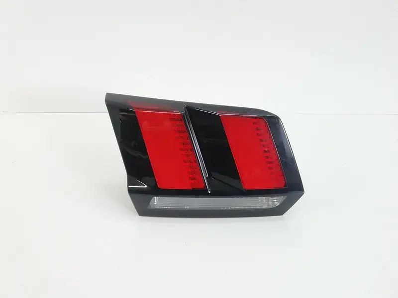 Stop Posteriore Sinistro Integrato nel Portello PEUGEOT 3008 Serie (16>) 9810477880 Diesel 1600 (16>23)
