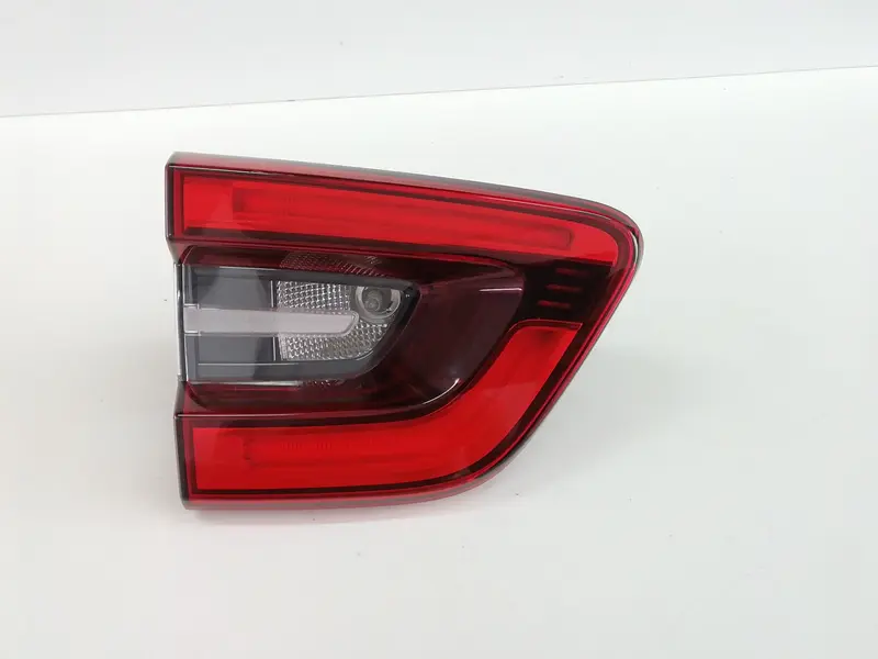 Stop Posteriore Sinistro Integrato nel Portello RENAULT Kadjar Serie 265550151R Diesel