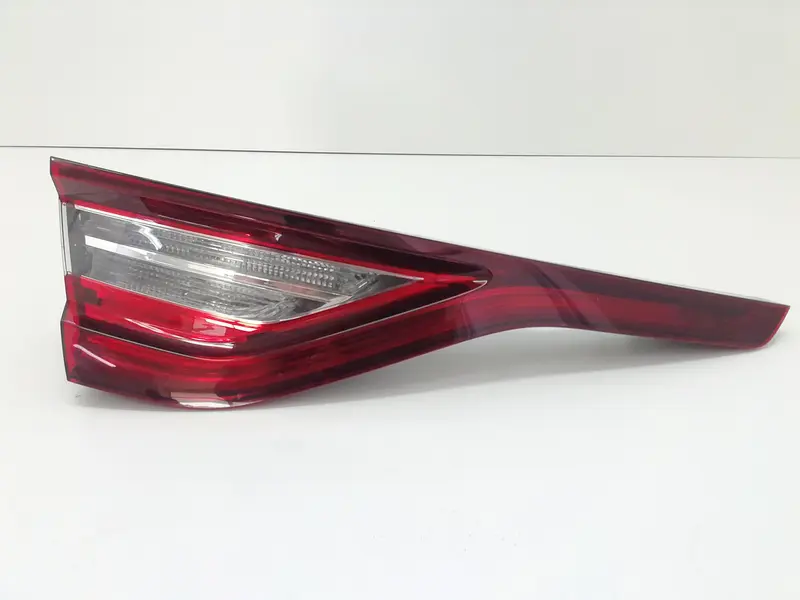 Stop Posteriore Sinistro Integrato nel Portello RENAULT Megane Serie (15>) 265550248R Diesel 1500