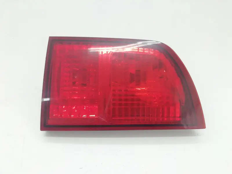 Stop Posteriore Sinistro Integrato nel Portello SSANGYONG Kyron 1° Serie Diesel 2000 (05>07)