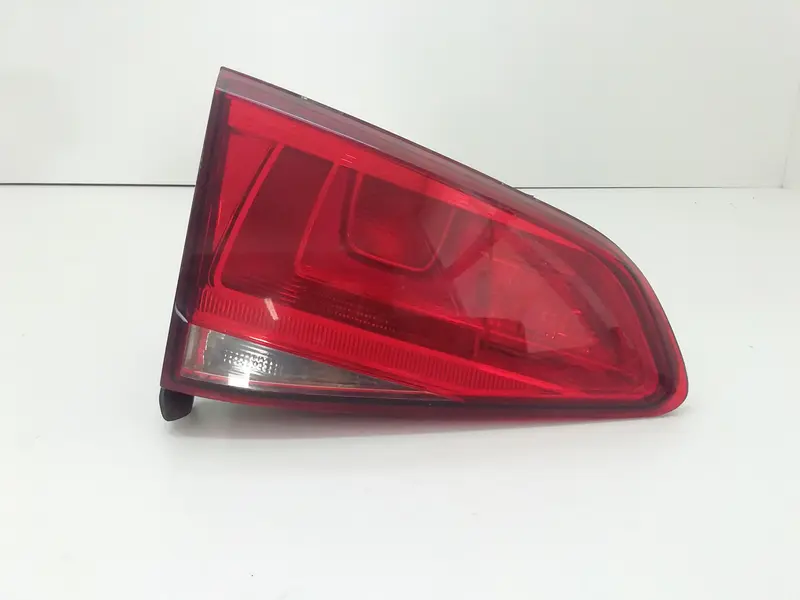Stop Posteriore Sinistro Integrato nel Portello VOLKSWAGEN Golf 7 Berlina (12>) 5G0945093AC Diesel 1600